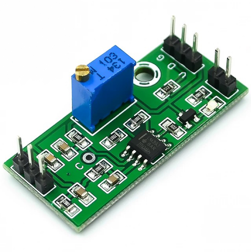 LM393 3.5-24V Voltage Comparator Module High Level Output Analog Control With LED Indicator
